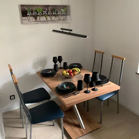 Schone Klimatisierte Apartament